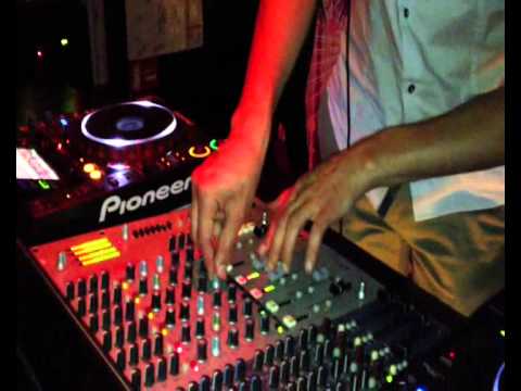 Eric Prydz Vs. Rihanna - Where Have You Pjanoo (Nameless & Andrew Rush Mash Up) live