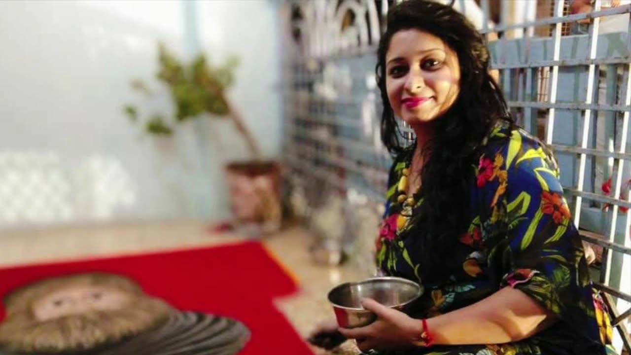 Parnita Lal Rangoli Song