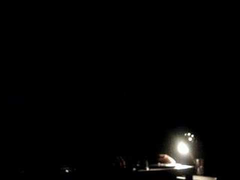 Bazz Dee @ Suburbsoundz 27-04-2007