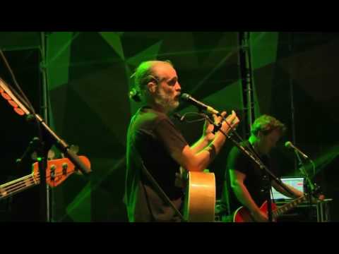 Thumbnail for An emotional speech by Fran Healy about music by Travis (band)
