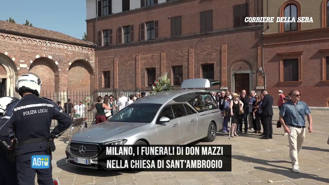 Funerali di don Mazzi a Milano