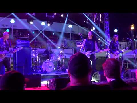 Bruce Kulick & Bob Kulick - 2017-11-05 - KISS KRUISE VII (2/4)