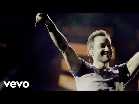 Que Suerte Tiene Él video