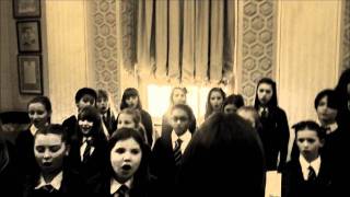 The Batt School Choir....The Holly & The Ivy
