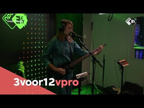 Sofie Winterson -  live at 3voor12 Radio