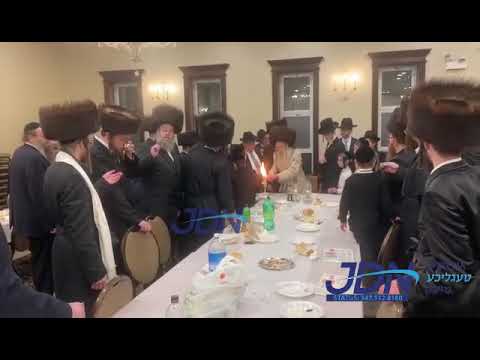 Koson Rebbe Making Havdallah in Chicago - Kislev 5782