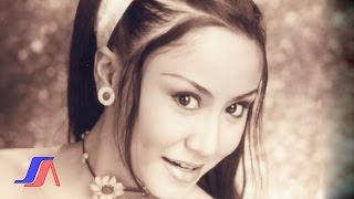 Download lagu Cucun Novia - Don't Force Love mp3