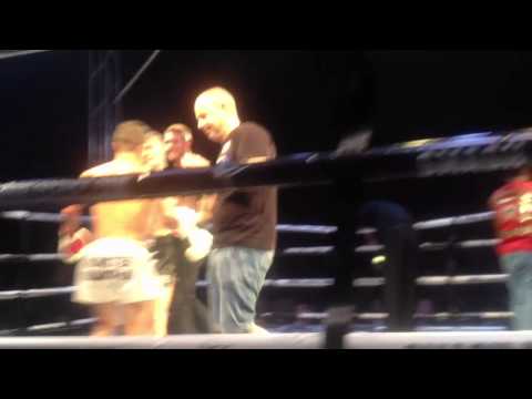 Paulo da Silva vs Daniel McGowan Smash Muay Thai 9