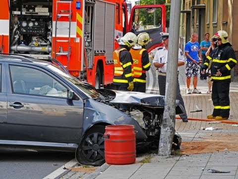 Dopravní nehoda se zraněním (vyproštění osob) - Opava (Rybářská) - 8.9.2013 - 16:30