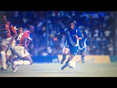 Emelec 2 x Deportivo Quito 1 - (Resumen del partido 3 Noviembre 2002)