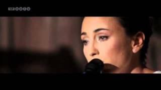 Medina (&quot;Ensom&quot; + &quot;For Altid&quot;) - unplugged