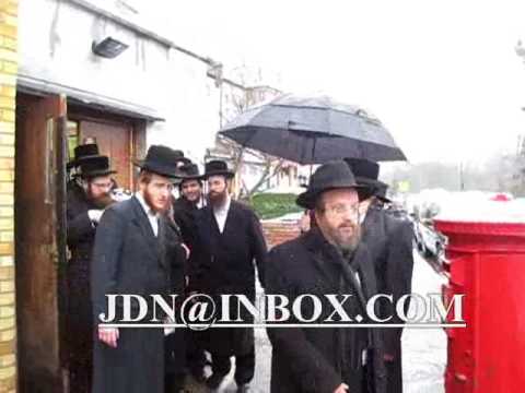 Rachmastrivka Rebbe visiting London Teves 5770