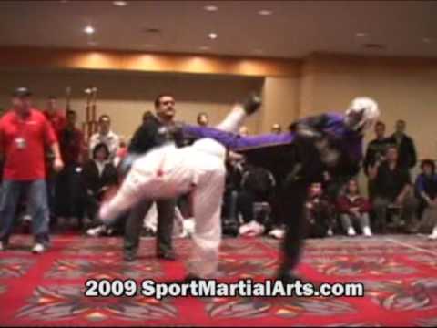 Jason Bourelly v Mark O'Mard - Men's team sparring - 2009 Amerikick Internationals