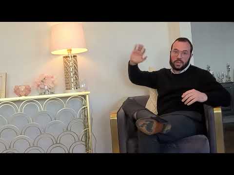 Check out my interview with Lipi Lefkowitz from wanderlust experience.