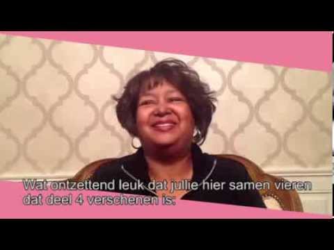 Auteur Rachel Renee Russell van Dagboek van een muts spreekt haar Nederlandse fans toe