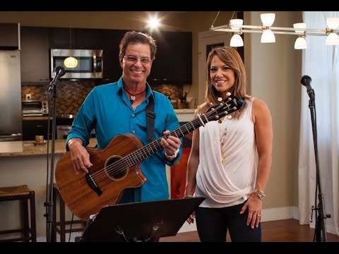 HI*Sessions Episode 103 - Ben and Maila