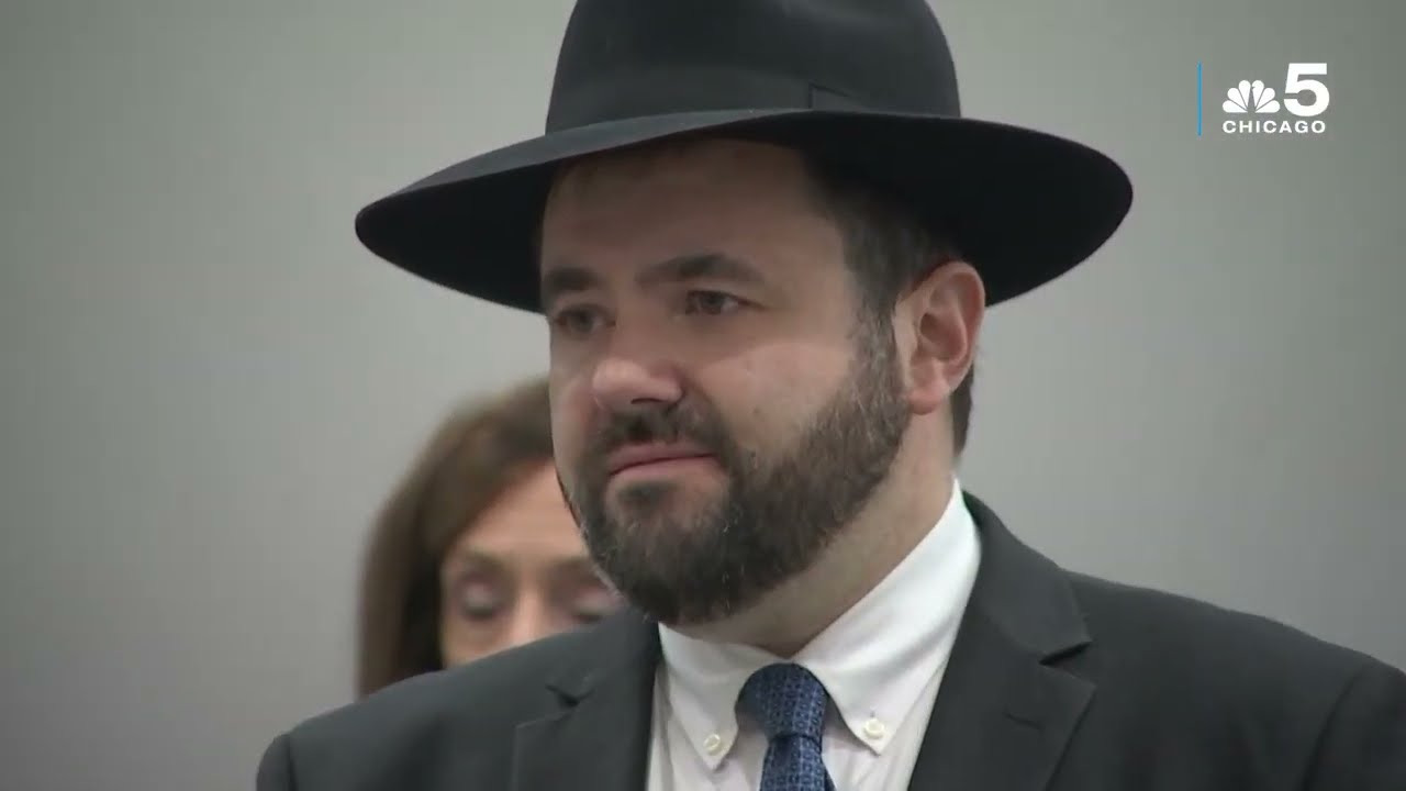 Jewish leaders OUTRAGED after man shot walking to synagogue in Chicago