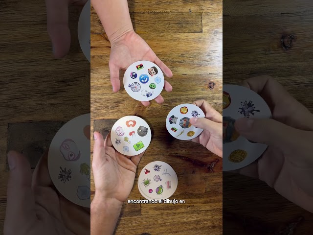 Vídeo relacionado con Asmodee Dobble Clasico, Juego de Cartas de Observación y Velocidad para Niños y Adultos, Juego de Mesa, 15 Minutos de Juego, A Partir de 6 años, 2-8 Jugadores