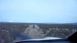 preview picture of video 'Lake Billy Chinook State Airport (5S5) Landing Rwy 34'
