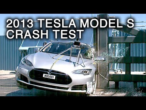 Tesla Model S prueba de choque poste