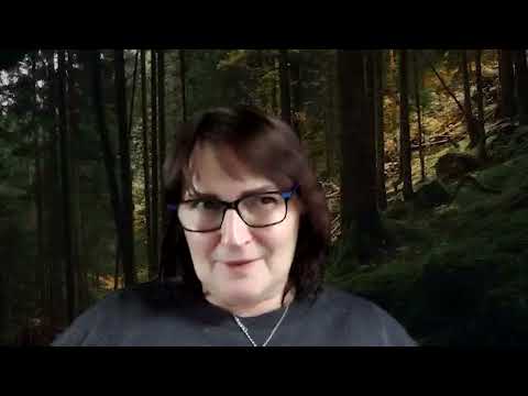 Alison speaking about her clinical hypnotherapy training