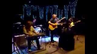 The Hoyle Brothers w/Gerald Dowd - I'll Go Down Swinging