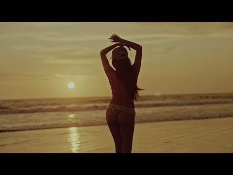 Anghell - Horny ft. Amikiraa (Videoclip Oficial)