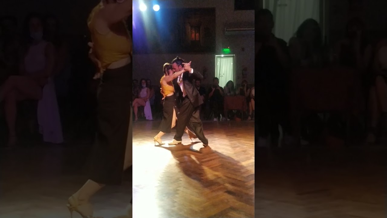 Video thumbnail for Virginia Cutillo y Juan Cantone - Judas Juan D'Arienzo 2/4