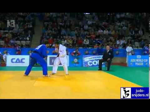 Hasan Vanlioglu (TUR) - Sergio Sanz Perez (ESP) [-73kg]