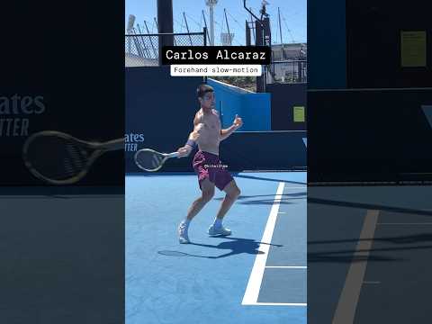 Carlos Alcaraz slow-motion forehand 💪 🇪🇸 🎾 #Tennis #Tenis #Alcaraz