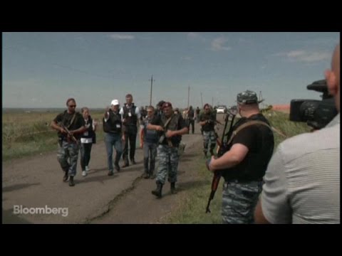 MH17 Crash Site Is 'Surreal,' Investigators Say