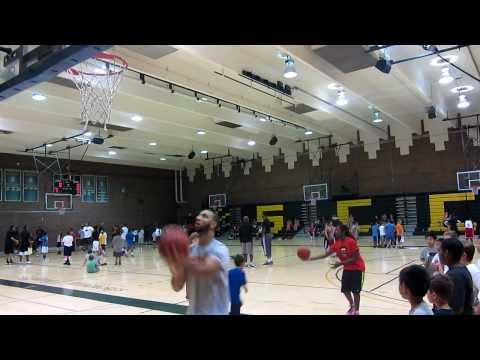 Derek, 7, beats lottery pick Kendall Marshall in ft shooting