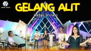 Download lagu NADYA JESSICA - GELANG ALIT (Video live Aksel Musik ) mp3