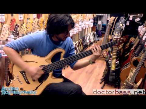 Testing a Jerzy Drozd Barcelona Bass (Carles Benavent) at Doctorbass.net