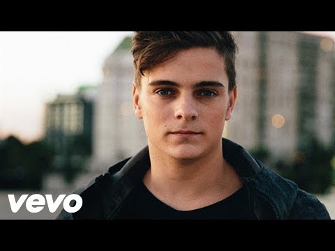 Martin Garrix ft. Rihanna & Troye Sivan -(NEW SONG 2017)