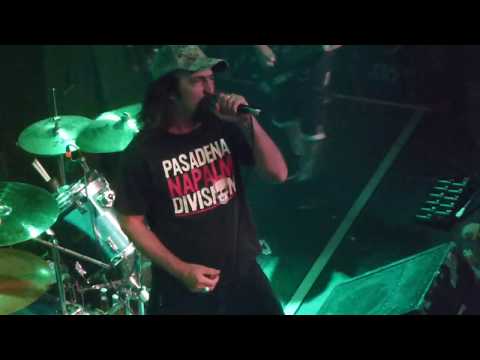 D.R.I. - The Application/Hooked/How to Act/Commuter Man (Live in Montreal)
