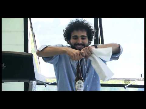 UNBELIEVABLE!!     The Noite (12/08/14) - Programa cria sua própria marca de cerveja Amazing!!! - HD