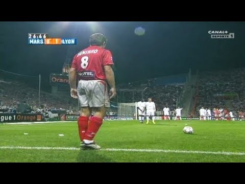 Juninho Top 13 Ridiculous Free Kick Goals That No One Expected