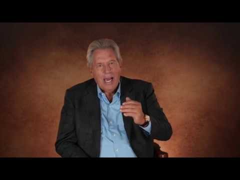 Minute With Maxwell: Bring Home the Bacon - John Maxwell Team