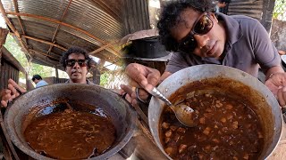 Download lagu Pork curry Beef curry Mushroom curry එක්ක පොල් රොටි Street food 👍Srilankan food mp3