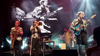 Monsieur Periné-Me vas a hacer falta (Ibagué Festival 2019) #LaSombraTour