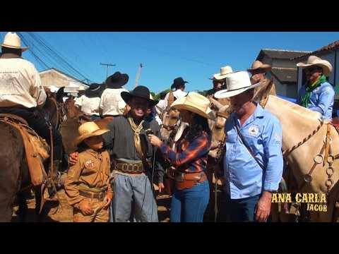 Comitiva de São João da Paraúna-GO no desfile de cavaleiros na Romaria do Divino Pai Eterno em Trind