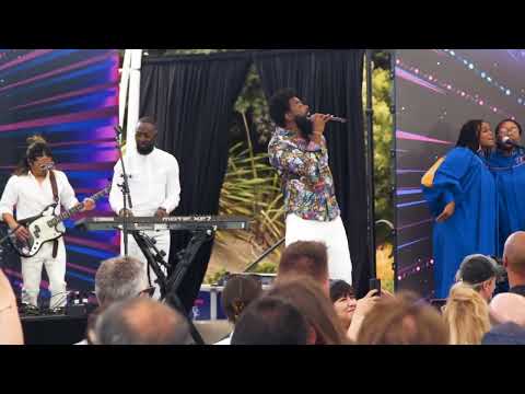 Ollie Gabriel Performs "Here come the Blessings" at PTTOW!