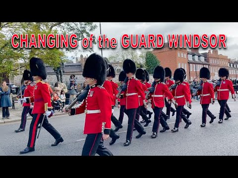 WINDSOR CASTLE GUARD 1st Battalion Grenadier Guards with Honourable Artillery Company