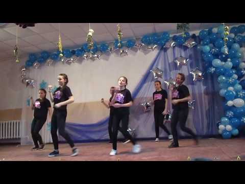 dans clasa 8 A Gimnaziul Pirita