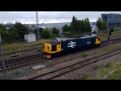 37025  0Z37 Barrow Hill LIP - Craigentinny T&RSMD  30/6/17