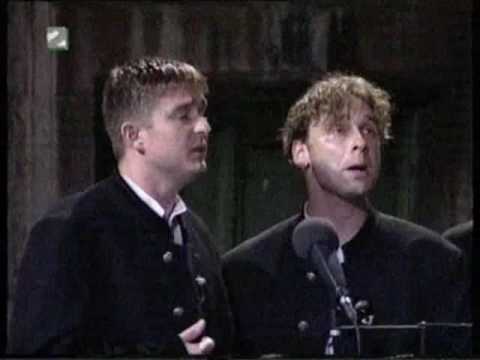 Nemoj šiti stara majko - klapa Fortunal - FDK 1998