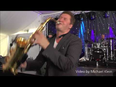 My Funny Valentine - Michael Lington ft. Norman Brown at 3. Algarve Smooth Jazz Festival (2018)