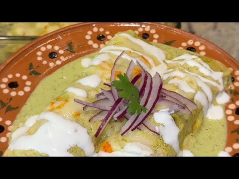 Enchiladas Suizas β’ Cremositas y Deliciosas