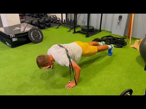 Strength & Conditioning Session | Football (Soccer) Midfielder